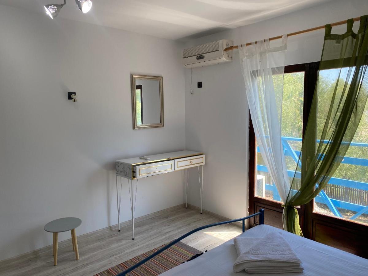 Pensiunea Uzlina Tulcea Exteriör bild